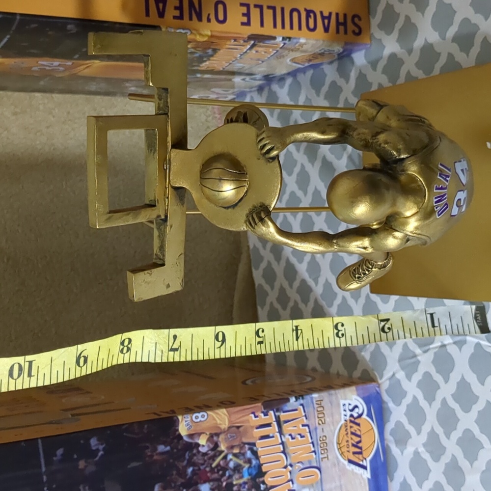 Shaquille O'Neal figure - Picture 14 of 14